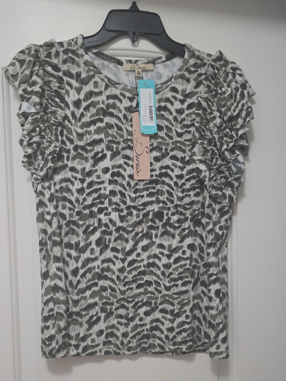 Liz Claiborne Olive and White Ruffle Sleeve Printed Tee